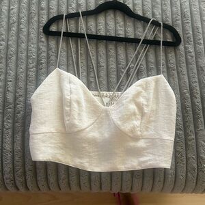 New top with elegant straps